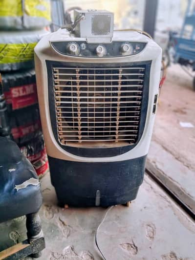 Good Condition with supply 10 by 10 12watt 220volt