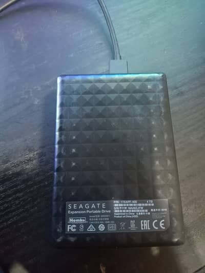 Seagate 4TB | WD 2TB Portable Drives Used