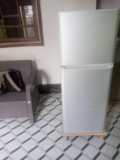 haier HRF-184
