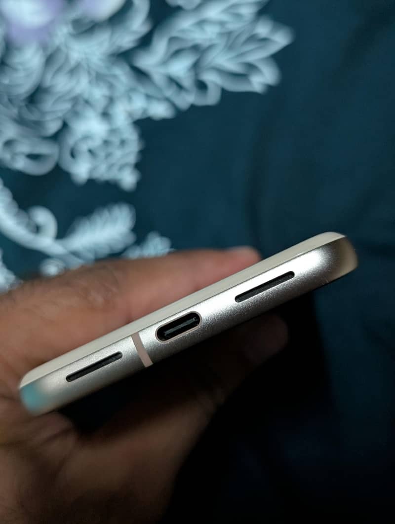 google pixel 8 3