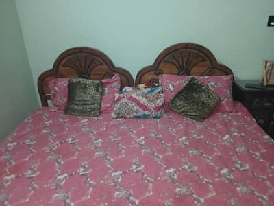 Two single bed for sale