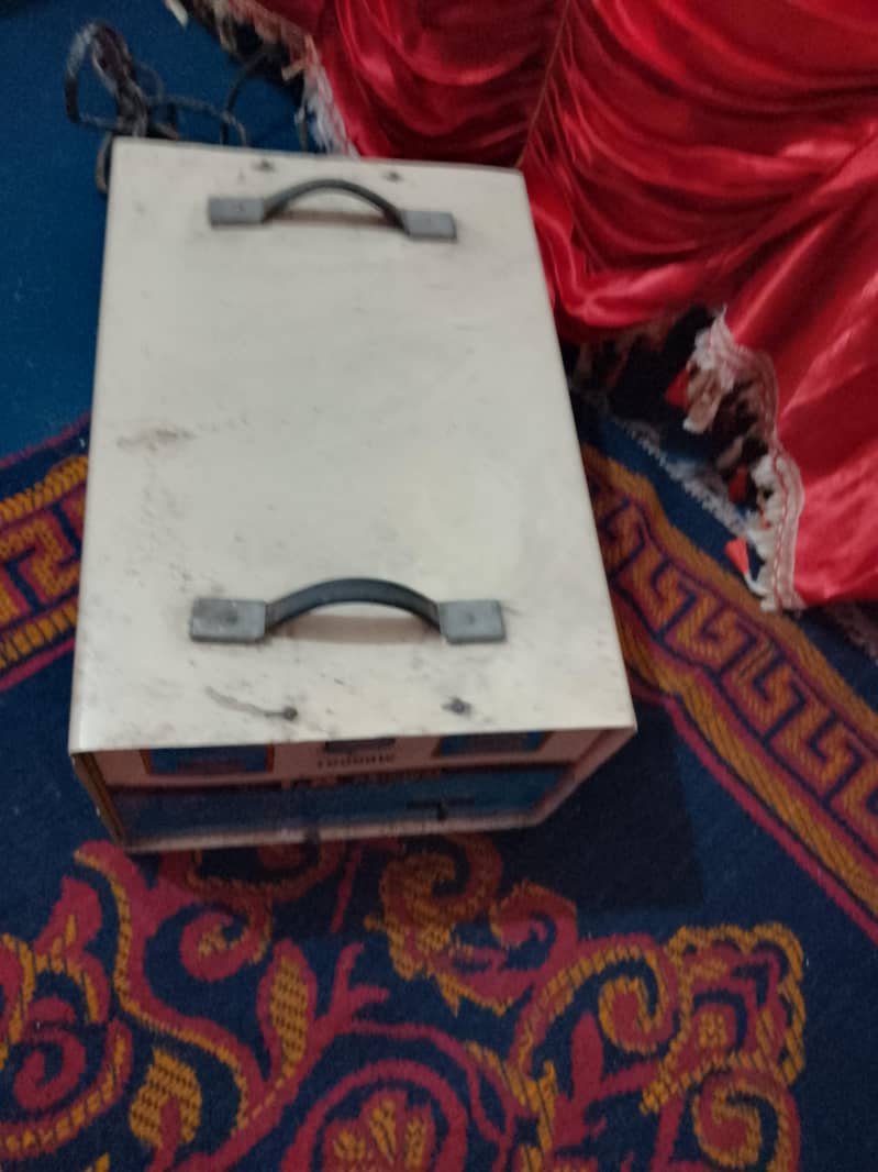 Automatic Voltage Stabilizer (Thamba+Silver) 3