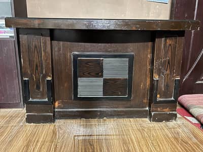 wooden work table *URGENT SALE*
