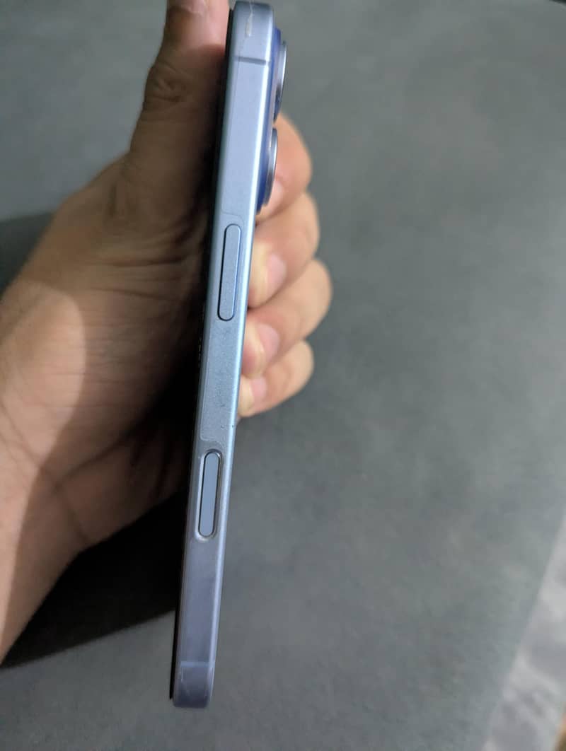 Apple iPhone 17 2