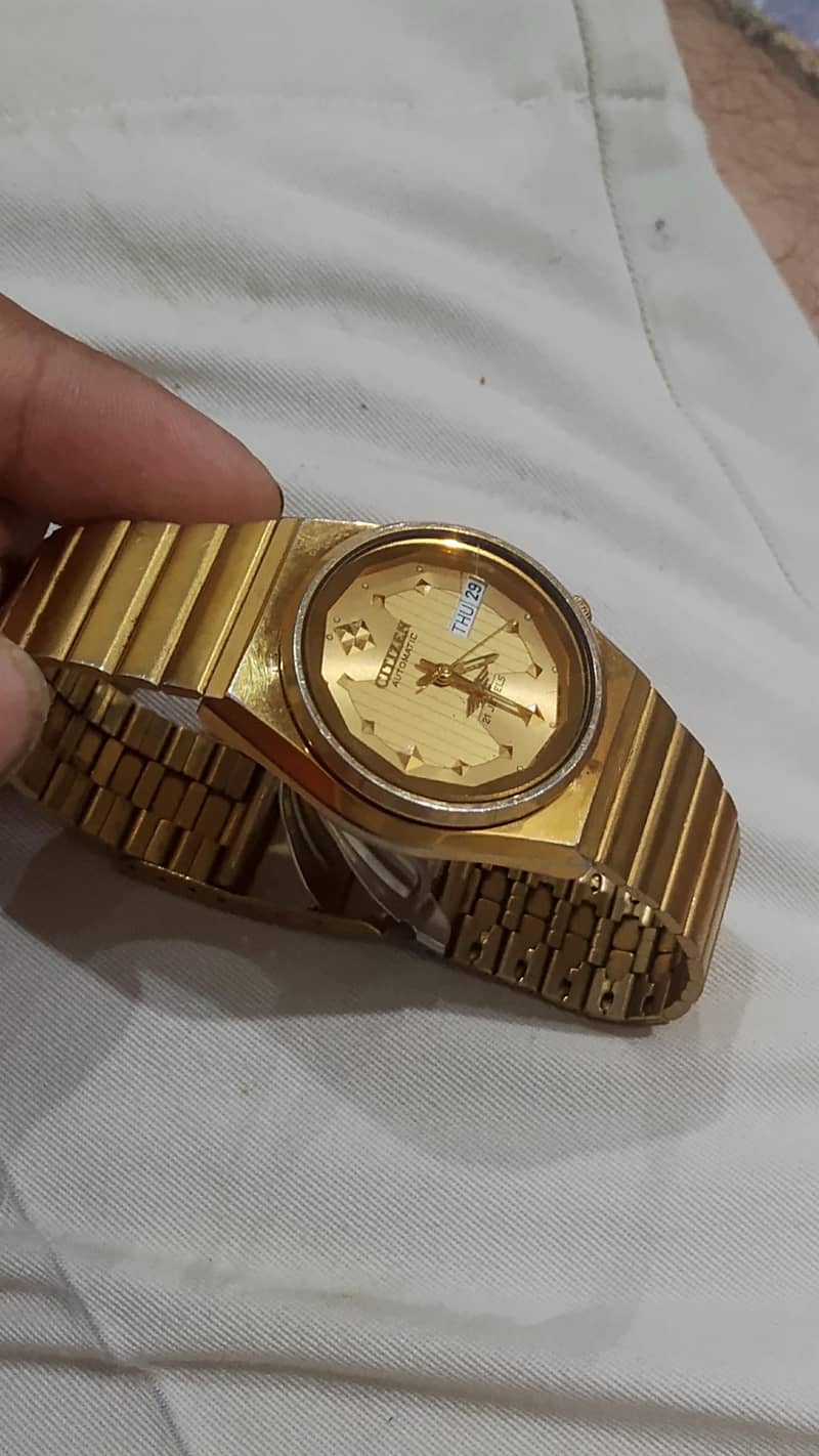 citizens automatic 2