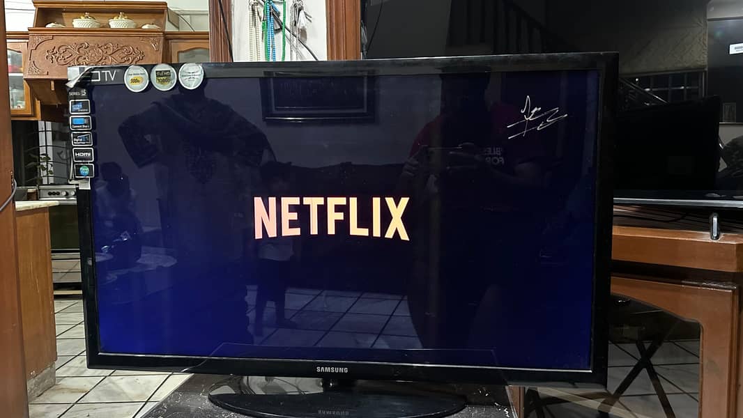 40" Samsung Android LED 2