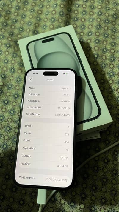 iphone 15 factory unlock with box and cable