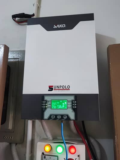 SAKO Sunpolo 5KW 48V Hybrid Solar Inverter with 4X Volta 72AH Batt