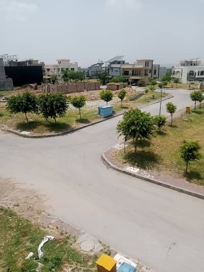 5 marla plot for sale bahria phase 8 overseas 5