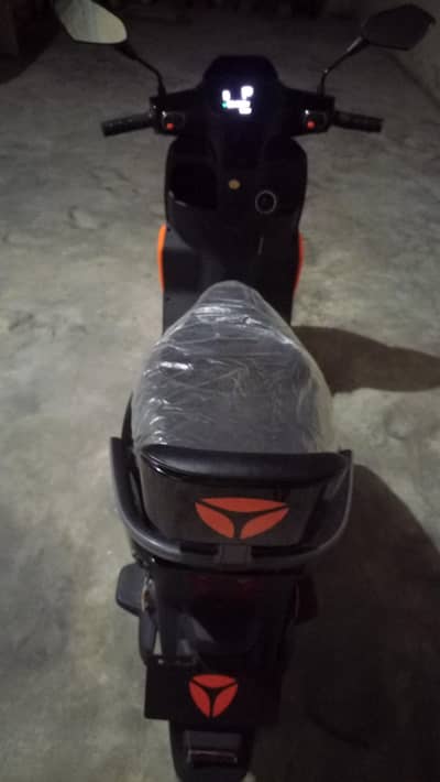 brand new Scooty