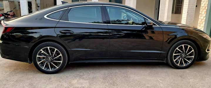 Hyundai Sonata 2022