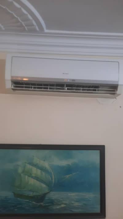 gree Ac invertor used 8 years