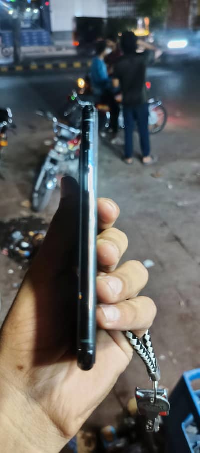 Apple iPhone 11 Pro