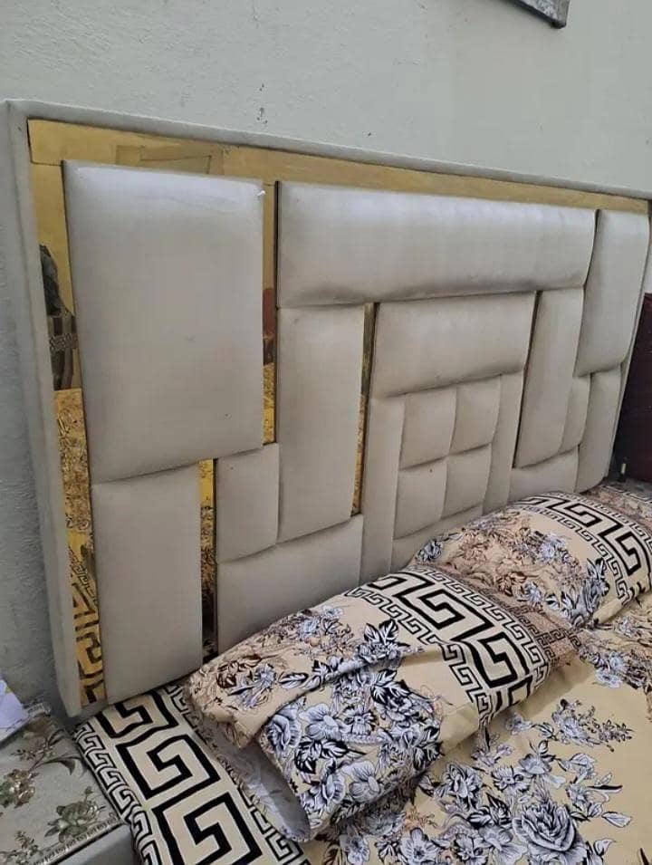 bed side table or dressing table 1