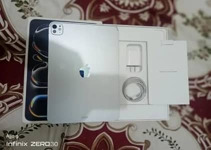 apple ipad m5 for sale 03,03,94,30,408