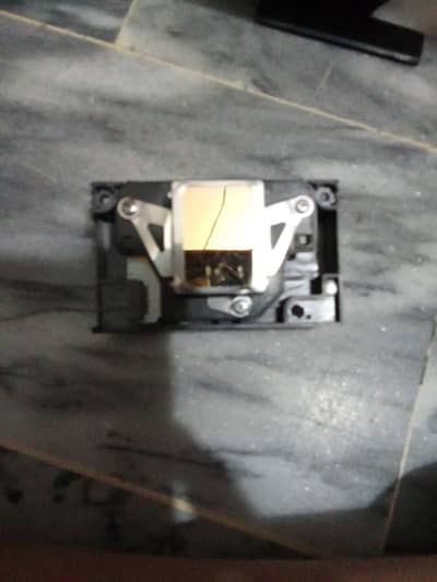 Original New F180040 F180050 Printer Printhead for EPSON R330 L801 L8