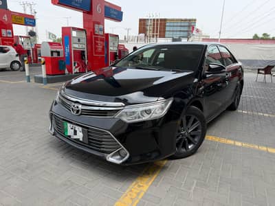 Toyota Camry Hybrid