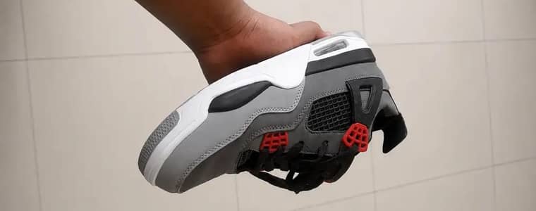 Jordan 4