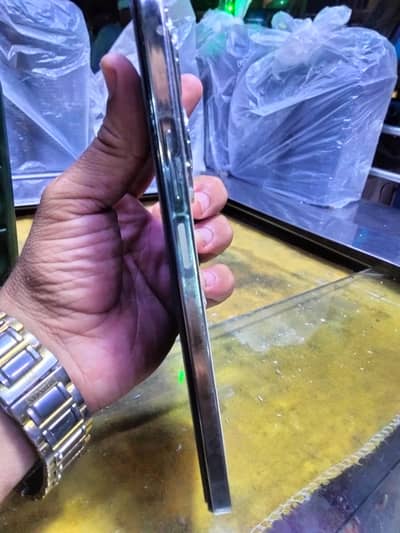 Infinix Hot 40