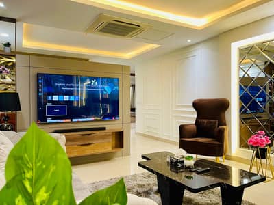 2 Bed Room Apartment Gold Crest Mall.