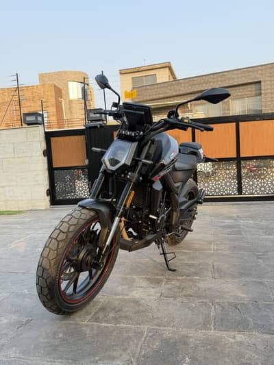TARO HURACAN SPN 250CC
