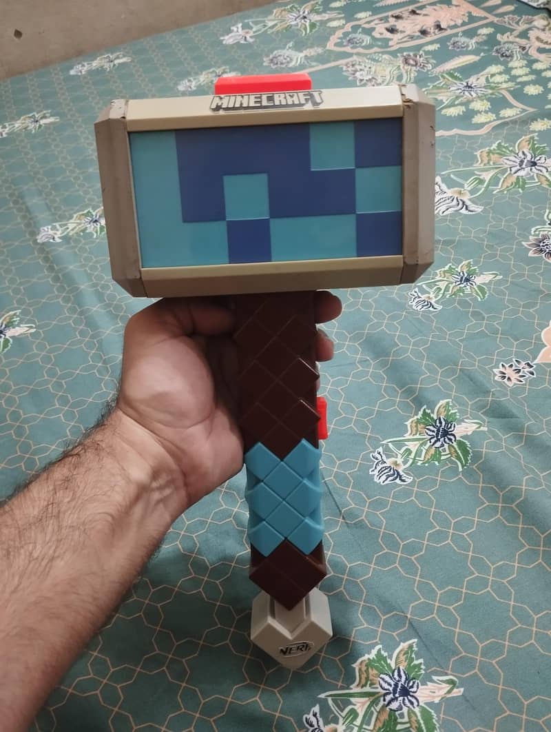 NERF Minecraft HAMMER 6