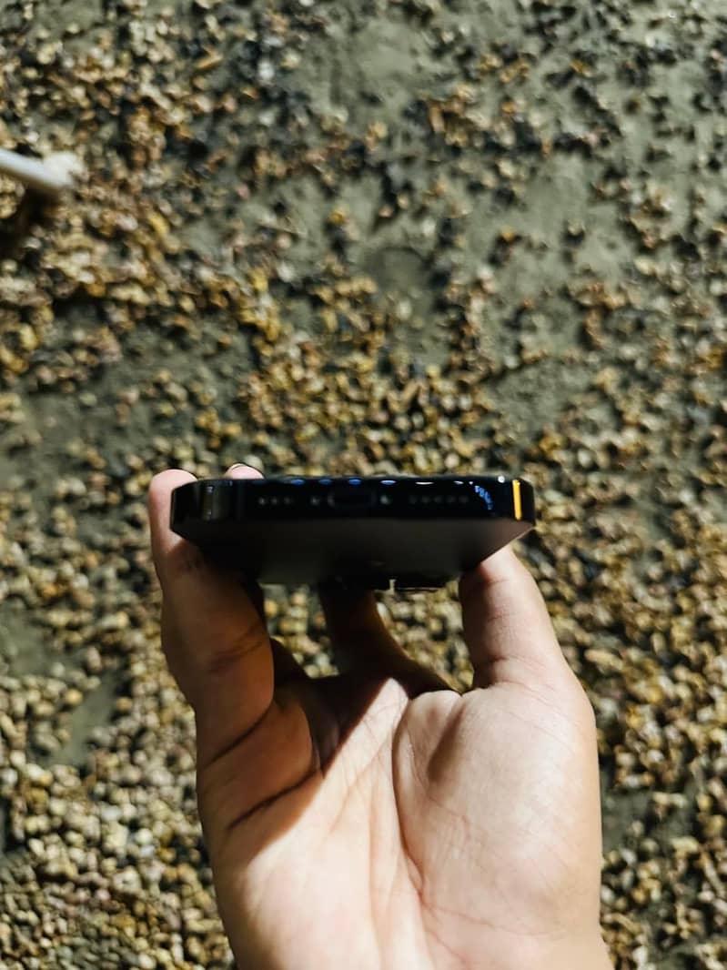 Apple iPhone 14 Pro 7