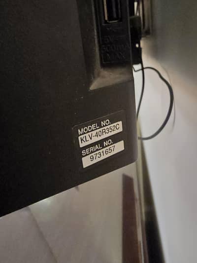 ​Sony BRAVIA KDL-40R352C (100% Original