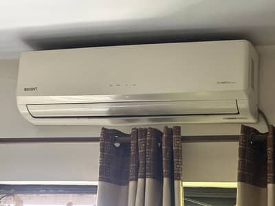 Selling 1.5T AC (non-inverter)