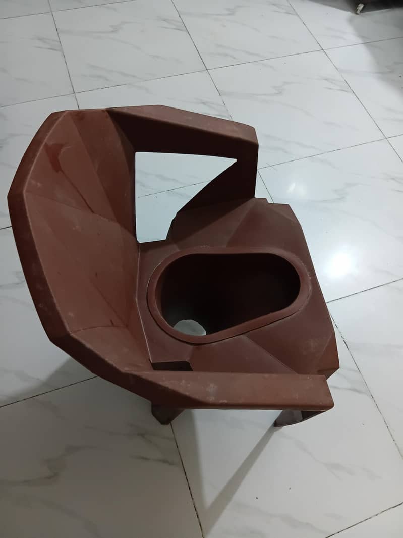 Comode chair 1