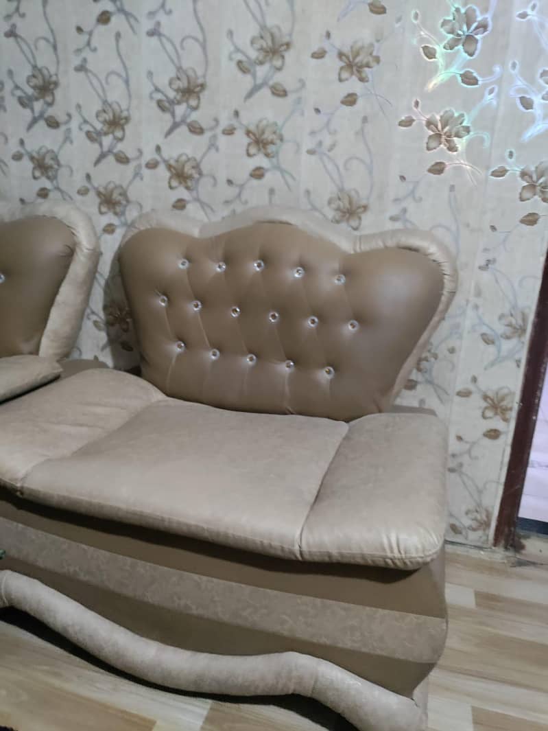 almost new condition 7
