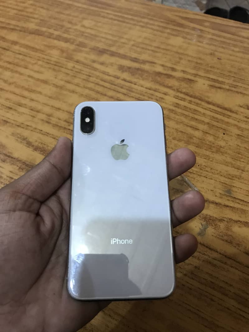 Apple iPhone X 3