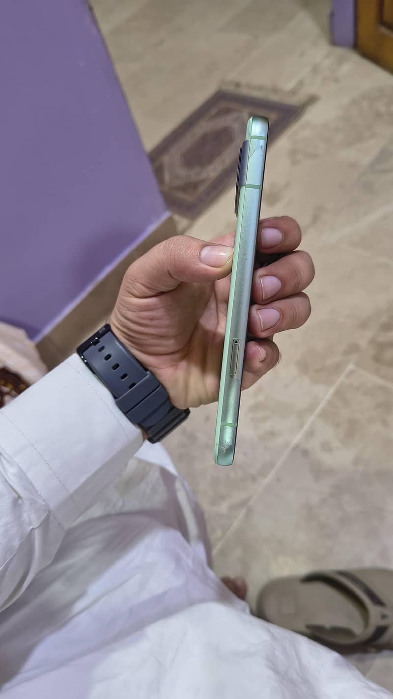Google Pixel 8a 1