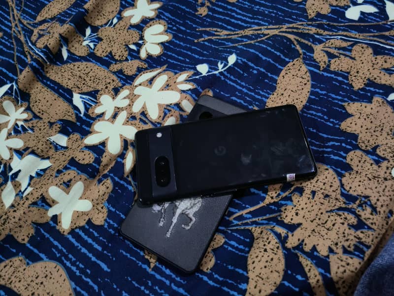 Google Pixel 7 5