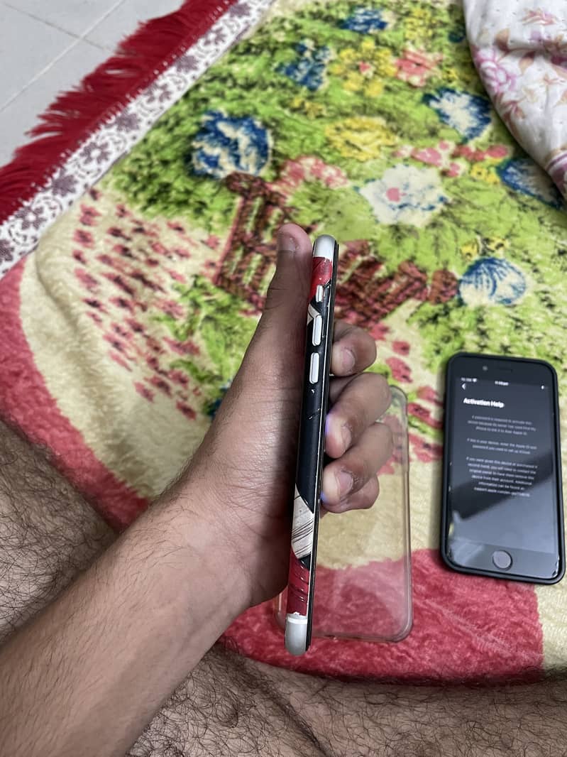 Apple iPhone 11 2
