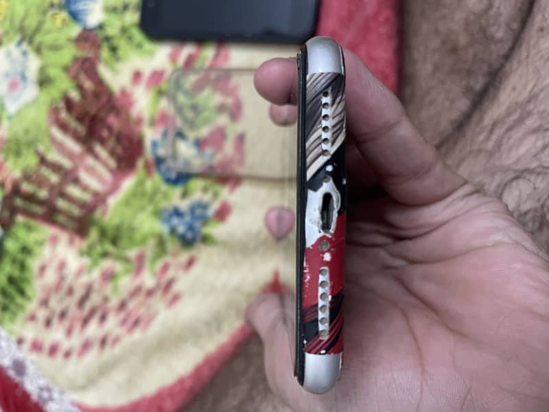 Apple iPhone 11 8