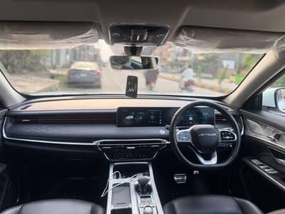 Jetour X70 Plus 2025