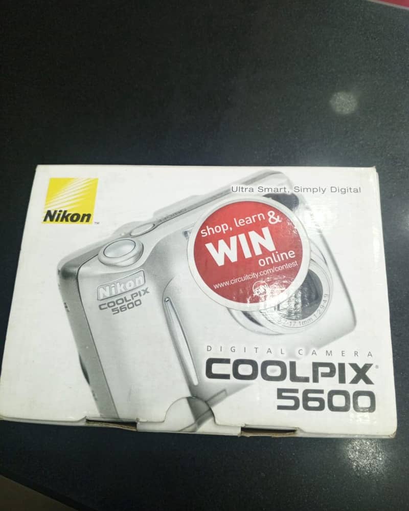 nikon digital camera 0
