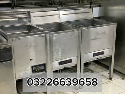 32ltr rannai fryer available/All resturant machines available. !