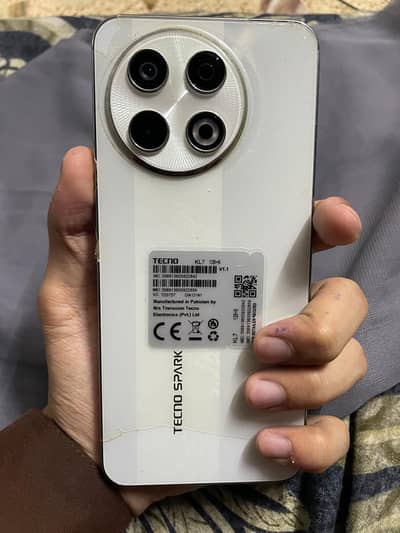 Tecno SPARK 30 Pro