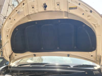 Bonnet lnsulator For Toyota Yaris 2020 -2026