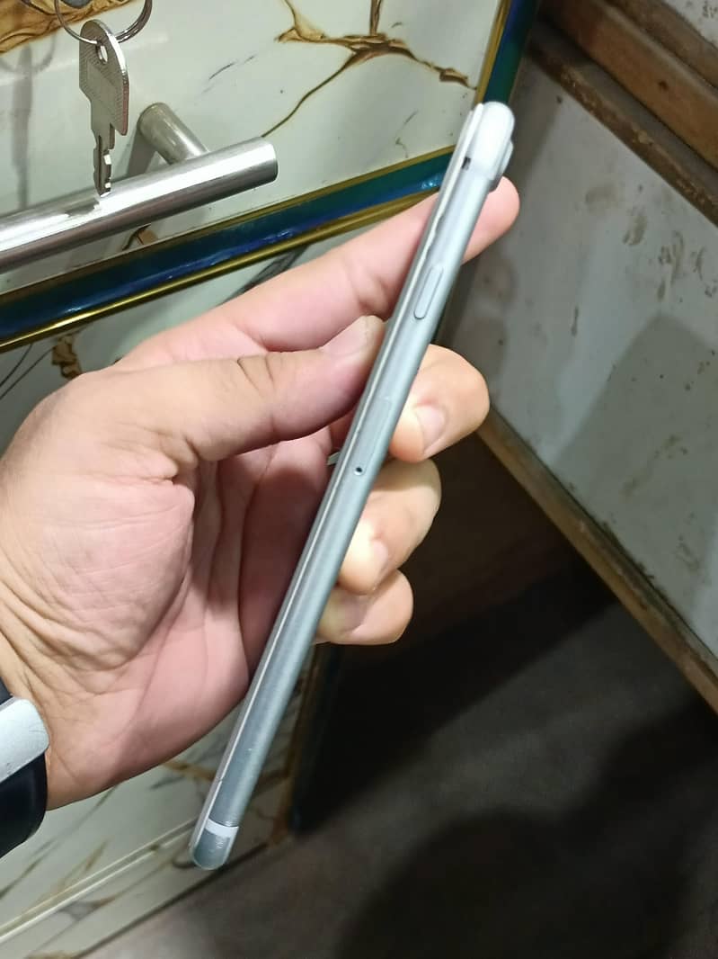 iphone 7 plus 4