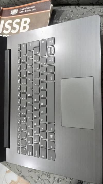 LENOVO IDEAPAD 81G2