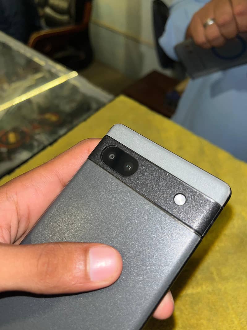 Google Pixel 6a 3