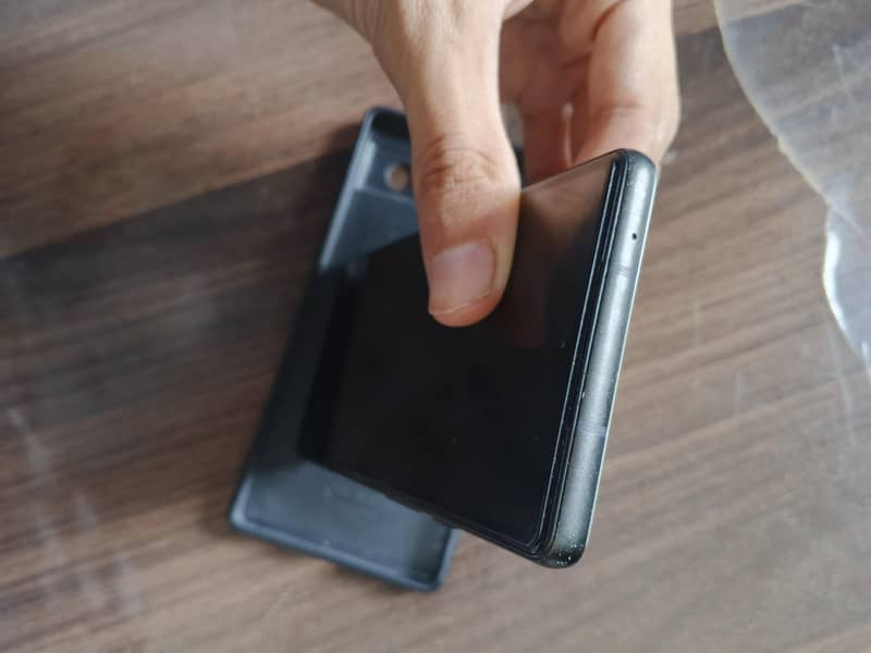 Google Pixel 6a 1