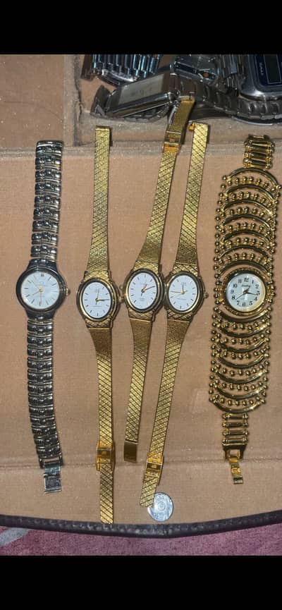Old Vintage 1980s Q&Q Gold plated superior JAPAN movt