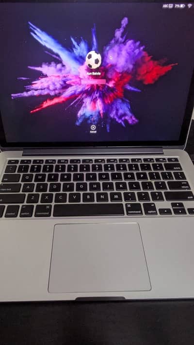 Macbook pro (2013) 8gb ram 256gb storage