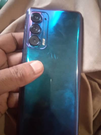 Motorola Edge 21  108mp camera