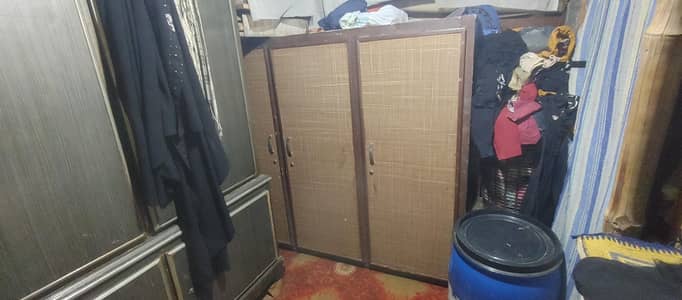 3 door almari
