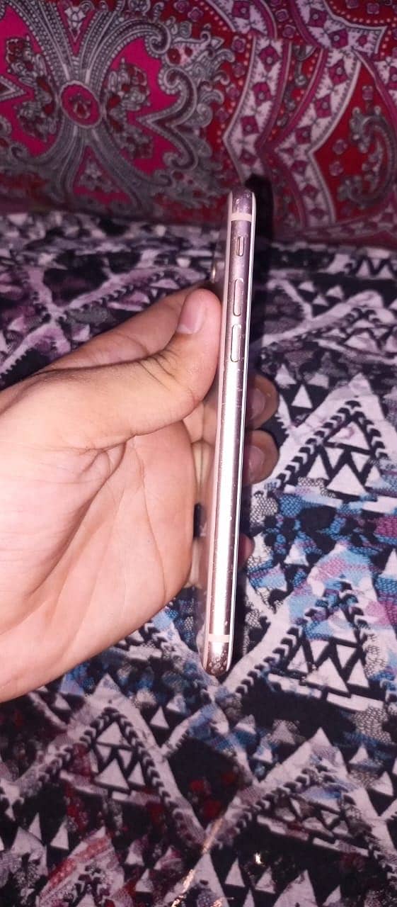 Apple iPhone 8 8